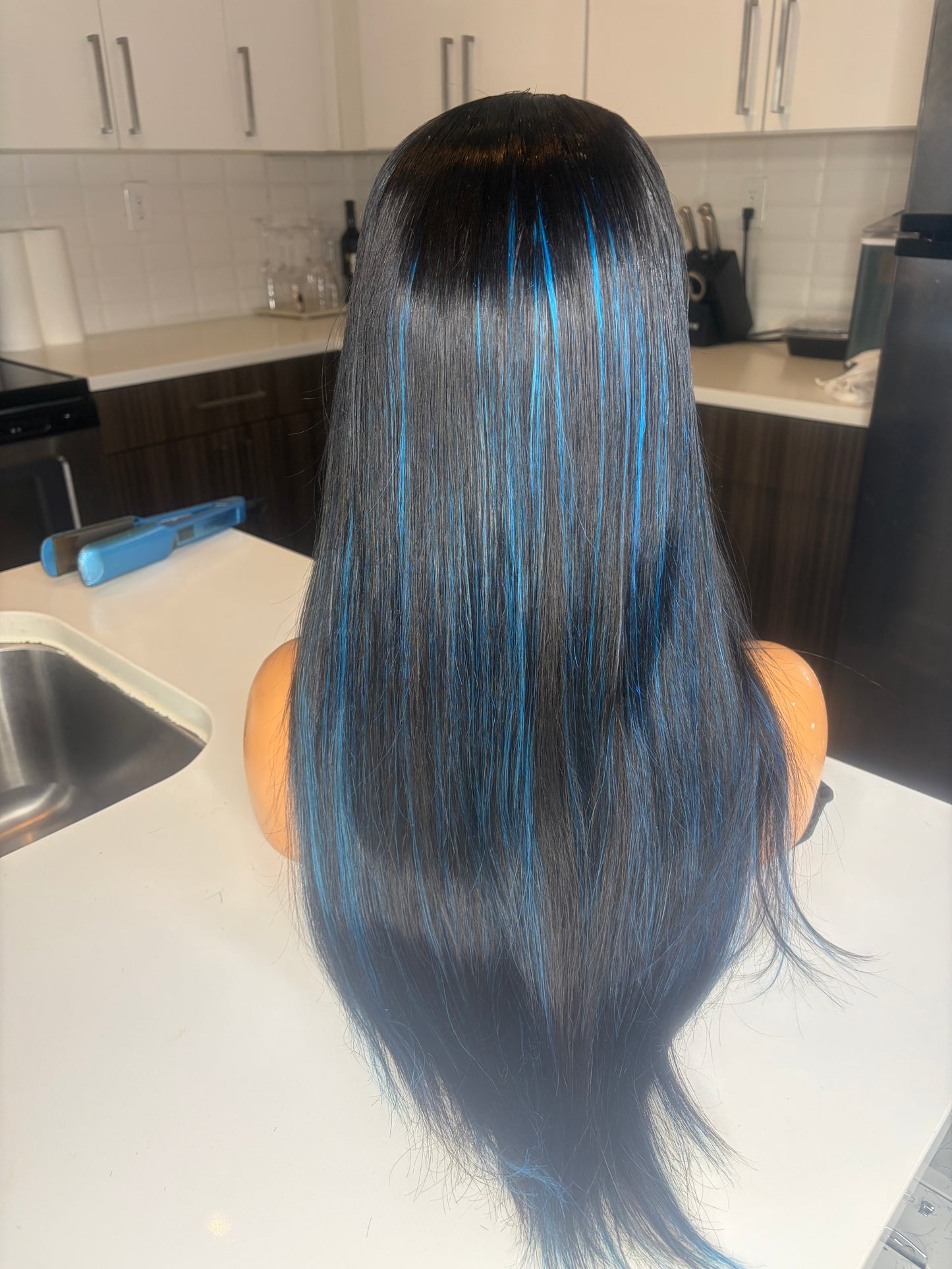 Blue black Glue less unit